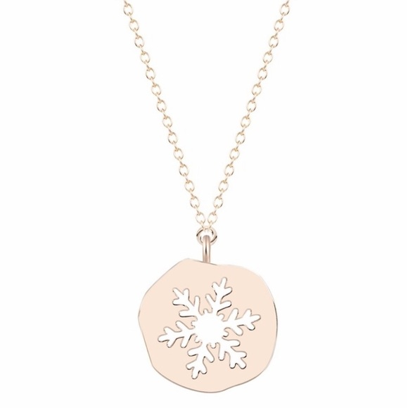 New in Package Boutique Gold Winter Snowflake Cutout Necklace - Picture 1 of 5